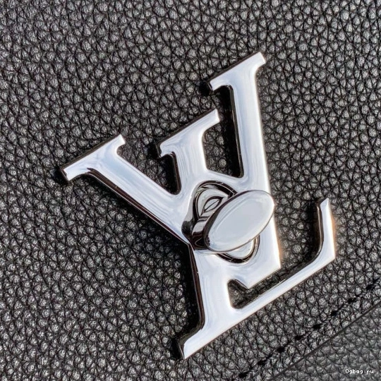 VUITTON EVER BB LOCKME LOUIS 0725